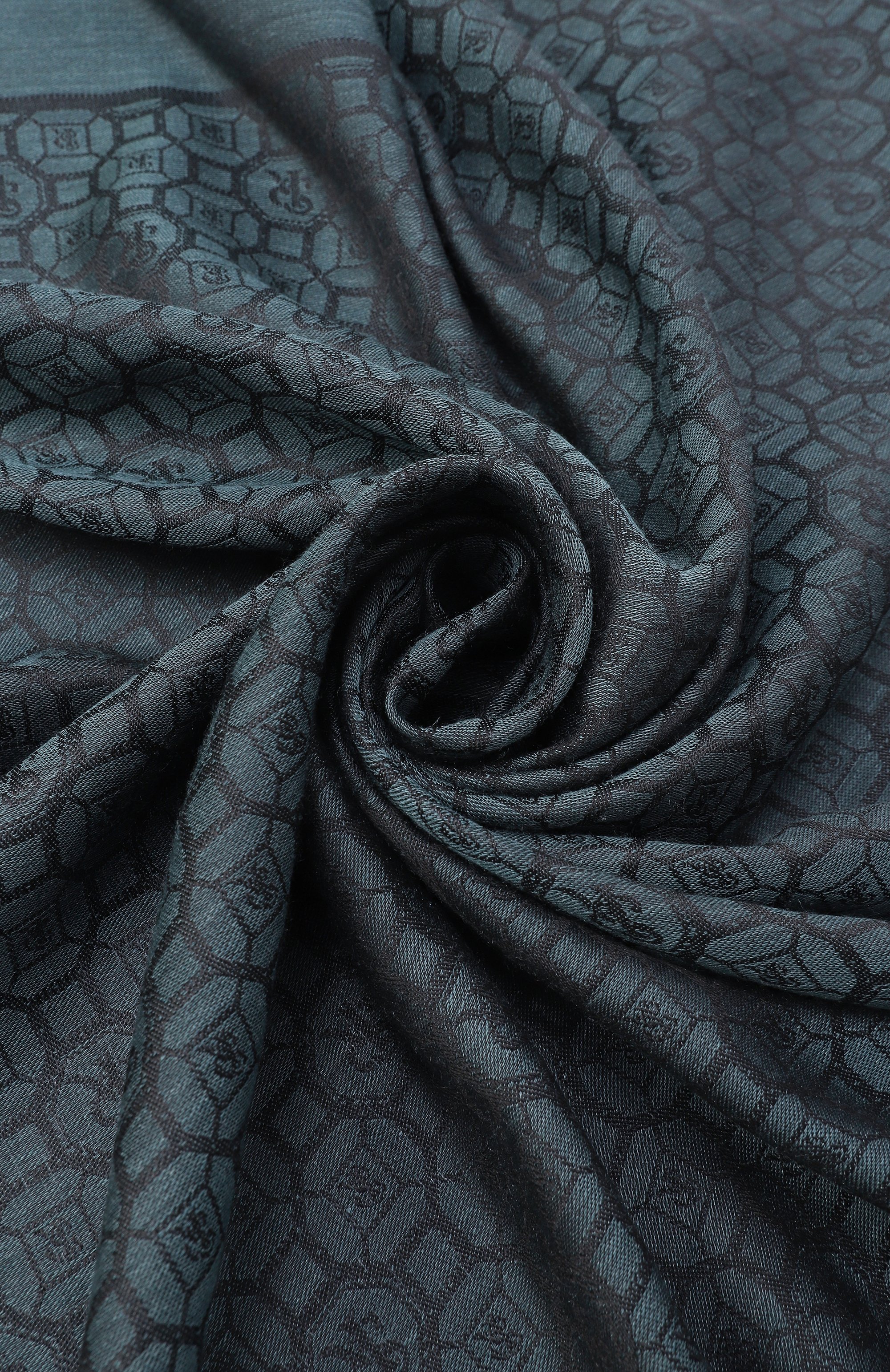 Шарф из шелка и кашемира STEFANO RICCI темно-зеленого цвета по цене 61450 руб., арт. MWA4300020/7442, фото 3 Шарф из шелка и кашемира STEFANO RICCI, арт. MWA4300020/7442, фото 3