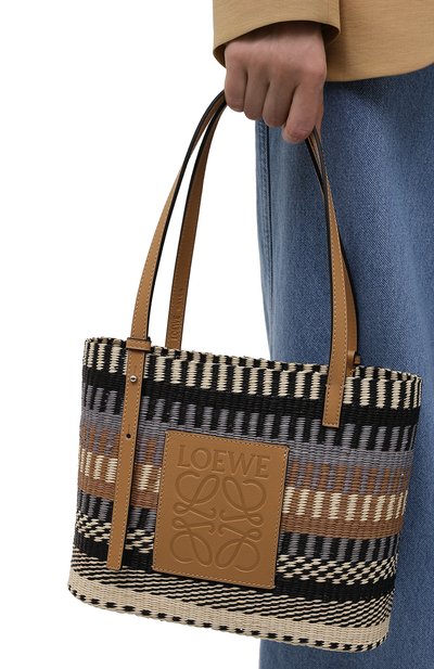 Сумка basket small loewe x paula's ibiza LOEWE разноцветного цвета по цене 73550 руб., арт. A223099X07, фото 2 Сумка basket small loewe x paula's ibiza LOEWE, арт. A223099X07, фото 2