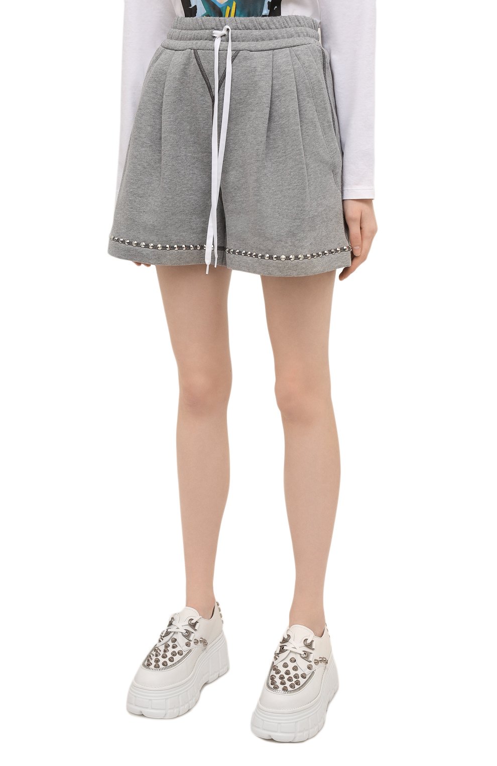 Хлопковые шорты MIU MIU серого цвета по цене 120000 руб., арт. MJP267-1Z9J-F0031, фото 3 Хлопковые шорты MIU MIU, арт. MJP267-1Z9J-F0031, фото 3