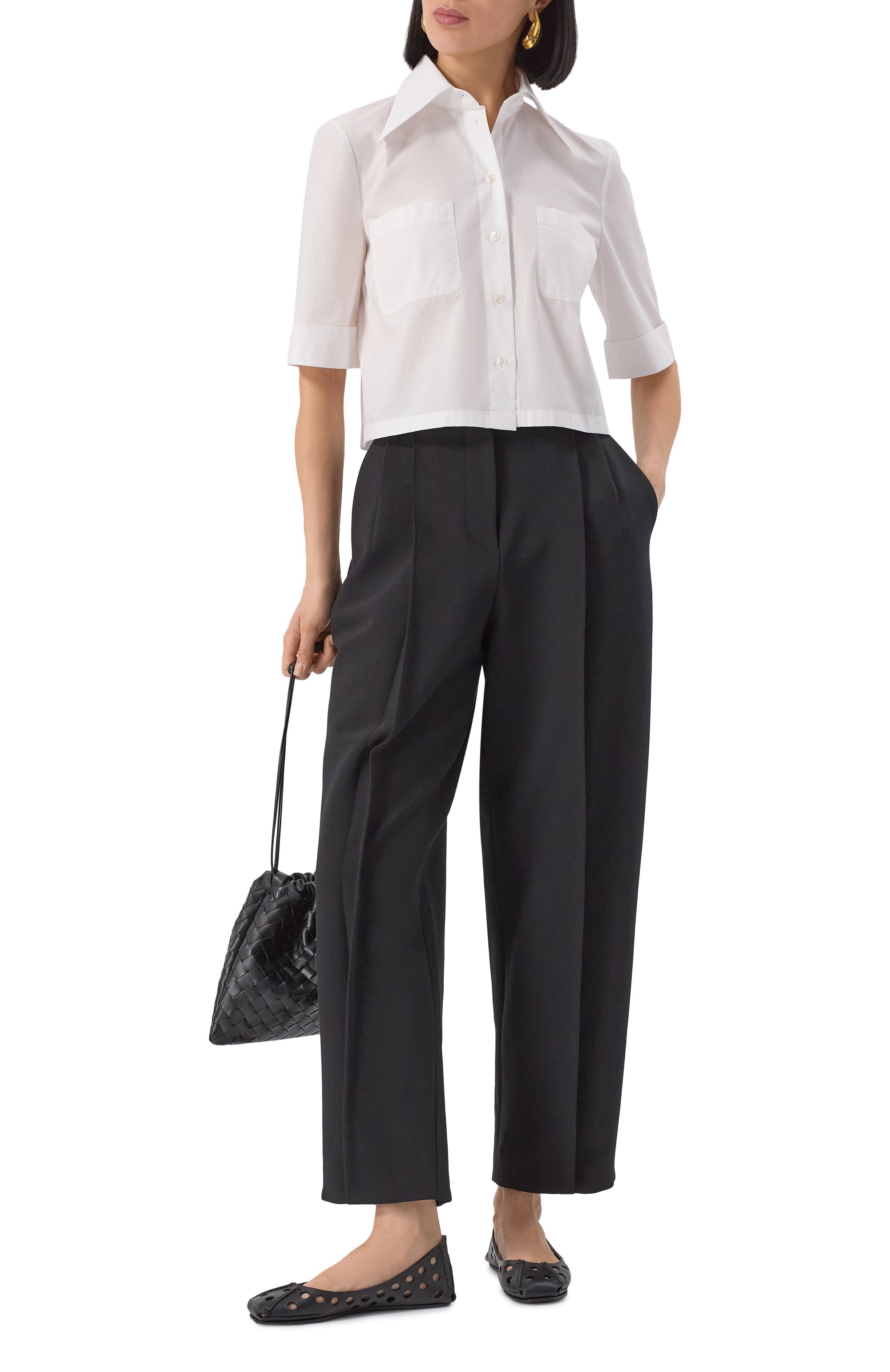 Кожаные балетки perfo ALAIA черного цвета по цене 112500 руб., арт. AA3A033CK247, фото 2 Кожаные балетки perfo ALAIA, арт. AA3A033CK247, фото 2