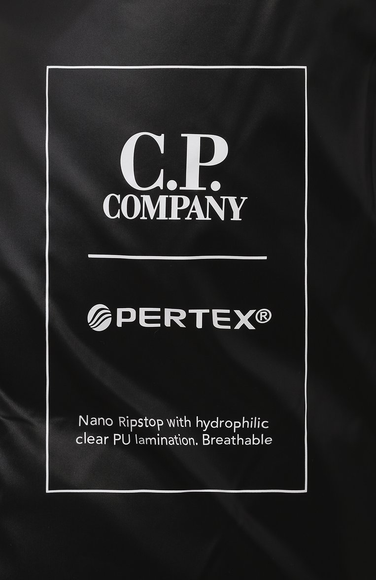 Мужской пуховый жилет C.P. COMPANY черного цвета, арт. 17CL0W007A110033A | Фото 6 (Материал подклада: Синтетический материал; Драгоценные камни: Проставлено; Материал сплава: Проставлено; Материал внешний: Синтетический материал; Материал утеплителя: Пух и перо; Длина (верхняя одежда): Короткие; Стили: Кэжуэл; Мужское Кросс-КТ: жилеты-объемные)