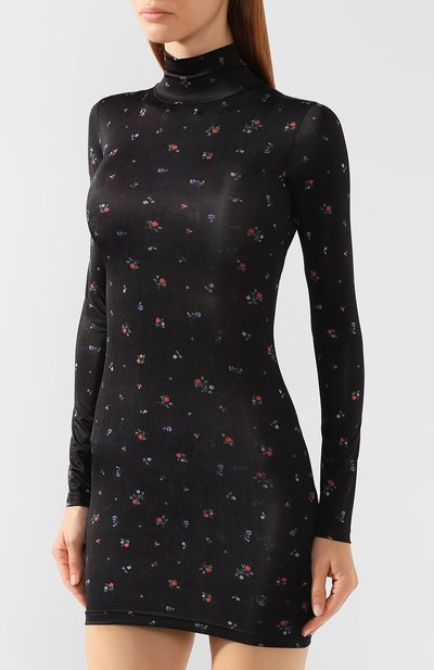 Платье с принтом VETEMENTS разноцветного цвета по цене 69300 руб., арт. WAH20DR403/BLACK FL0WERS, фото 3 Платье с принтом VETEMENTS, арт. WAH20DR403/BLACK FL0WERS, фото 3