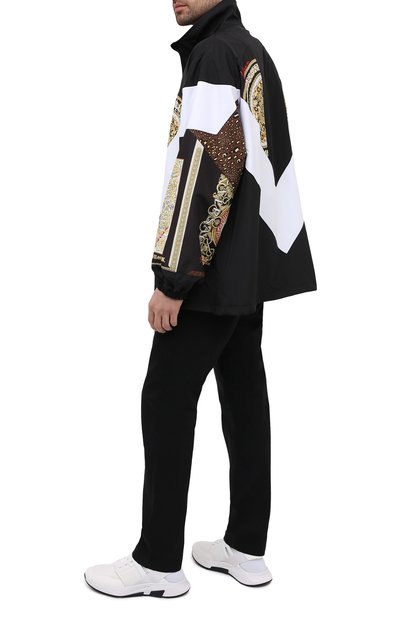 Куртка VERSACE разноцветного цвета по цене 171500 руб., арт. A88541/1F00613, фото 2 Куртка VERSACE, арт. A88541/1F00613, фото 2