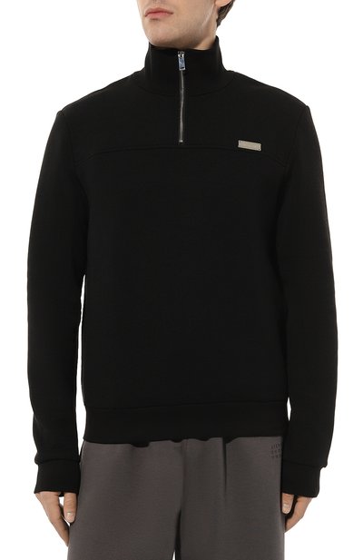 Свитшот WHO_AM черного цвета по цене 19000 руб., арт. MSH3-P241-BLK, фото 3 Свитшот WHO_AM, арт. MSH3-P241-BLK, фото 3