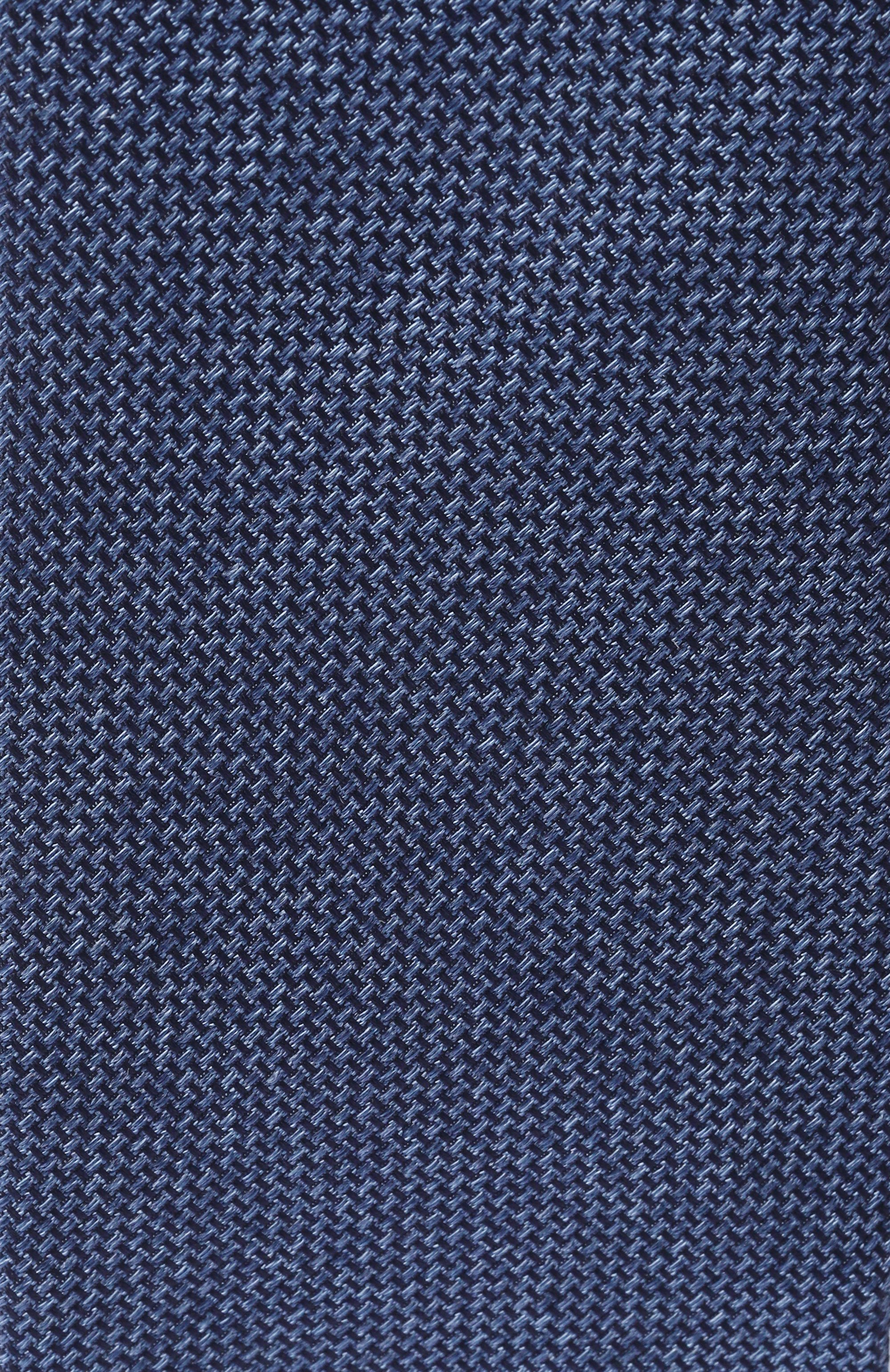 Шелковый галстук CANALI синего цвета по цене 21450 руб., арт. 18/HJ04516, фото 4 Шелковый галстук CANALI, арт. 18/HJ04516, фото 4