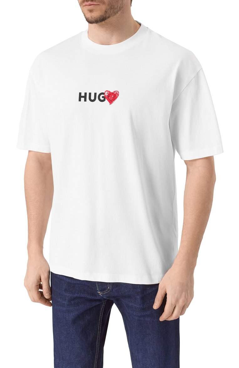 Мужская хлопковая футболка HUGO белого цвета, арт. 50530557 | Фото 3 (Рукава: Короткие; Длина (для топов): Стандартные; Материал внешний: Хлопок; Принт: С принтом; Стили: Кэжуэл; Кросс-КТ: Джерси; Мужское Кросс-КТ: Футболка-одежда)