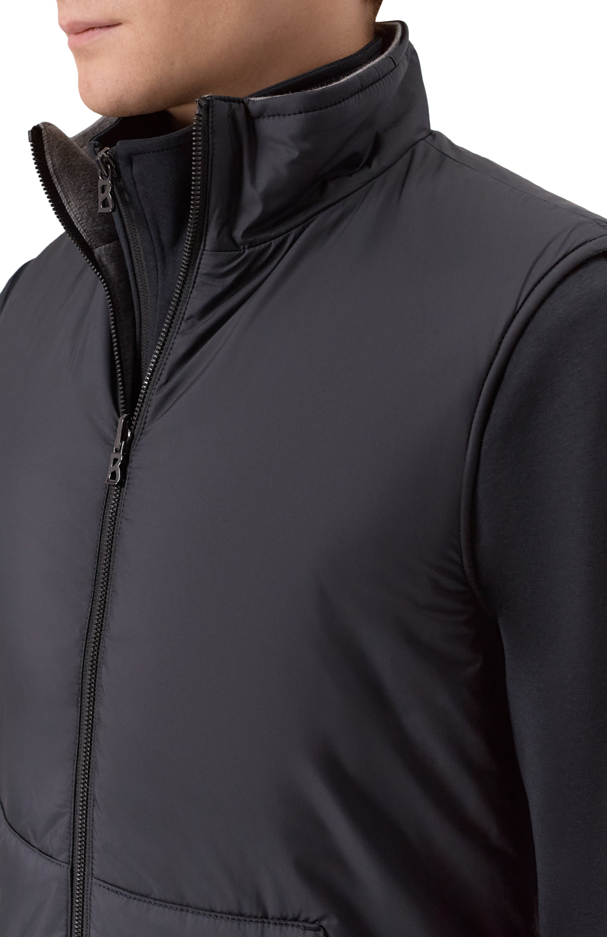 Двусторонний жилет BOGNER черного цвета по цене 44700 руб., арт. 38237914, фото 5 Двусторонний жилет BOGNER, арт. 38237914, фото 5