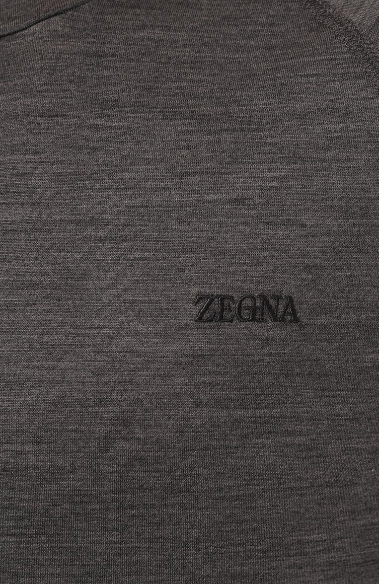 Мужская шерстяной лонгслив ZEGNA темно-серого цвета, арт. N3M011550 | Фото 5 (Материал внешний: Шерсть; Рукава: Длинные; Принт: Без принта; Длина (для топов): Стандартные; Материал сплава: Проставлено; Драгоценные камни: Проставлено; Стили: Кэжуэл)