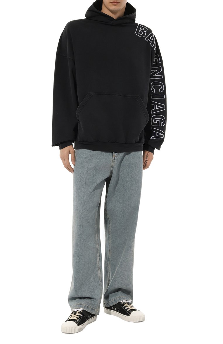 Мужской хлопковое худи BALENCIAGA черного цвета, арт. 739024/T0VV2 | Фото 2 (Рукава: Длинные; Материал внешний: Хлопок; Длина (для топов): Стандартные; Стили: Спорт-шик; Мужское Кросс-КТ: Худи-одежда; Принт: С принтом)