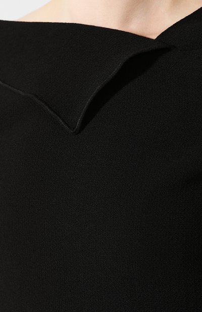 Шерстяной топ ROLAND MOURET черного цвета по цене 59500 руб., арт. PW19/S0223/F4044, фото 5 Шерстяной топ ROLAND MOURET, арт. PW19/S0223/F4044, фото 5