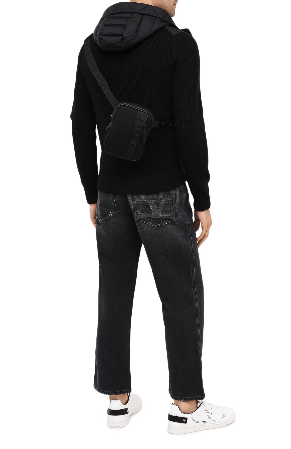 Текстильная сумка MONCLER черного цвета по цене 57800 руб., арт. F2-09A-5L700-00-02SL1, фото 2 Текстильная сумка MONCLER, арт. F2-09A-5L700-00-02SL1, фото 2