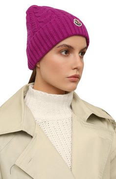 Женская шерстяная шапка MONCLER сиреневого цвета, арт. 9Z703-00-A9328 | Фото 2 (Материал сплава: Проставлено; Материал: Шерсть, Текстиль, Кашемир; Нос: Не проставлено)