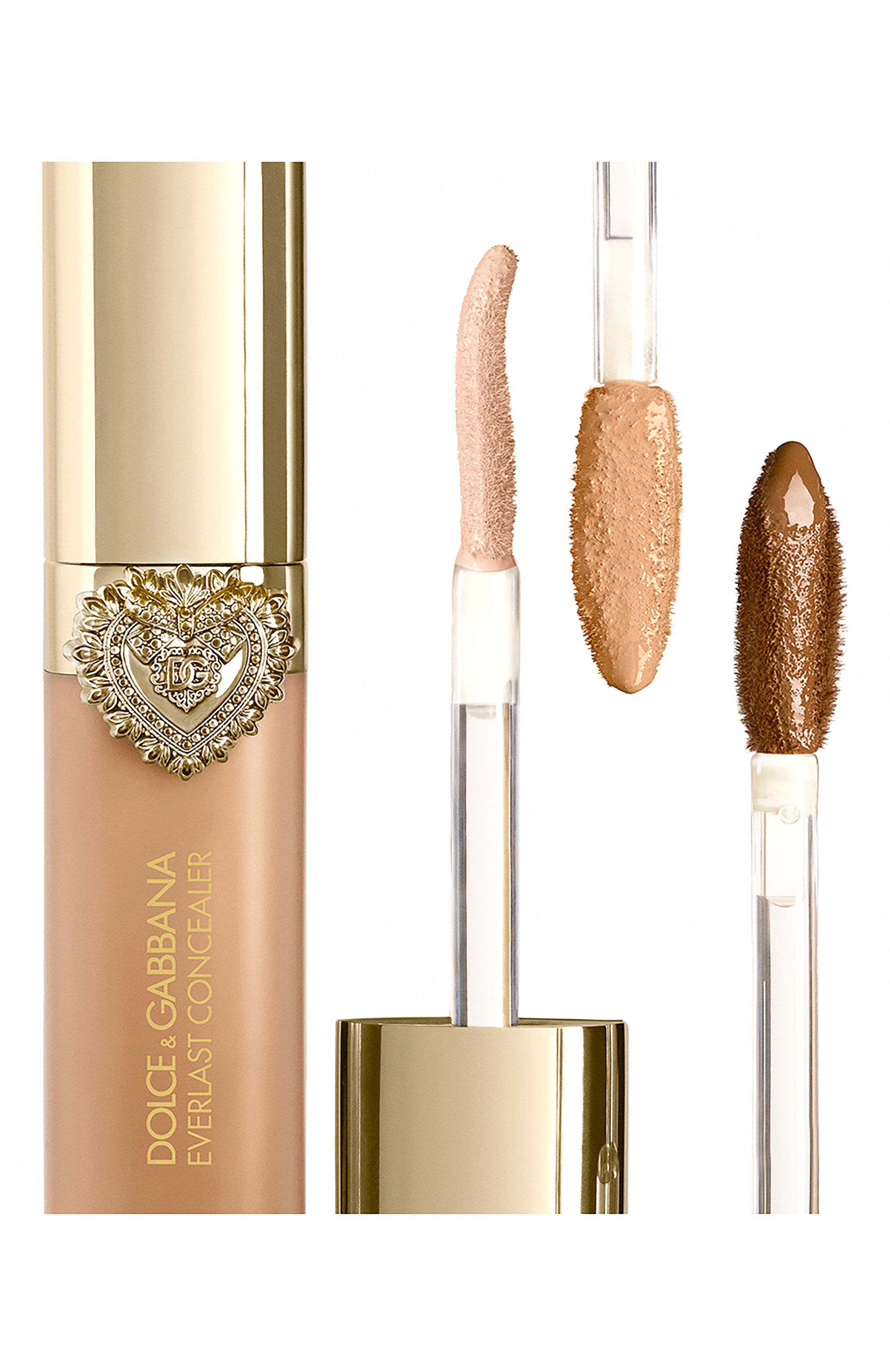 Консилер для лица everlast concealer, оттенок 21 medium (11ml) DOLCE & GABBANA цвета по цене 4490 руб., арт. 8057971186143, фото 6 Консилер для лица everlast concealer, оттенок 21 medium (11ml) DOLCE & GABBANA, арт. 8057971186143, фото 6