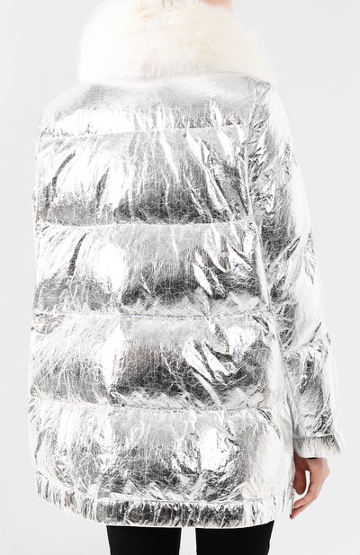 Пуховик YS ARMY PARIS серебряного цвета по цене 178000 руб., арт. 9WFV05676F62W, фото 4 Пуховик YS ARMY PARIS, арт. 9WFV05676F62W, фото 4
