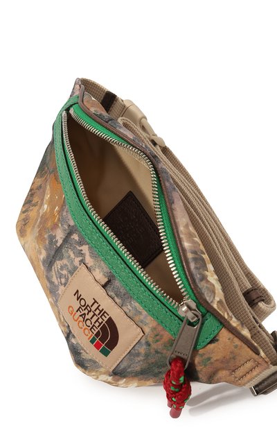Поясная сумка the north face x gucci GUCCI бежевого цвета по цене 122400 руб., арт. 650299 UIMBN, фото 5 Поясная сумка the north face x gucci GUCCI, арт. 650299 UIMBN, фото 5