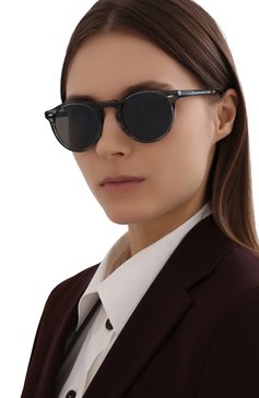 Женские солнцезащитные очки OLIVER PEOPLES серого цвета, арт. 5217S-1704R5 | Фото 2 (Кросс-КТ: С/з-унисекс; Региональные ограничения белый список (Axapta Mercury): Не проставлено, RU; Нос: Не проставлено; Материал: Пластик; Тип очков: С/з; Очки форма: Круглые; Оптика Гендер: оптика-унисекс)