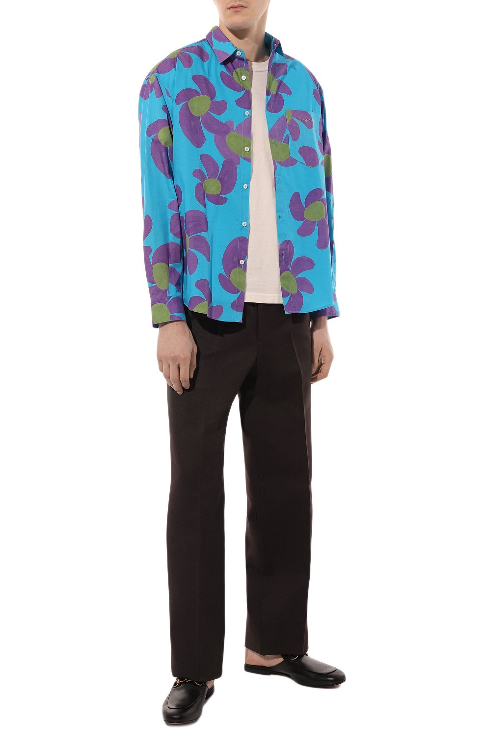 Рубашка JACQUEMUS голубого цвета по цене 49950 руб., арт. 22H216SH001/1077PRINTPURPLEFLOWERS, фото 2 Рубашка JACQUEMUS, арт. 22H216SH001/1077PRINTPURPLEFLOWERS, фото 2