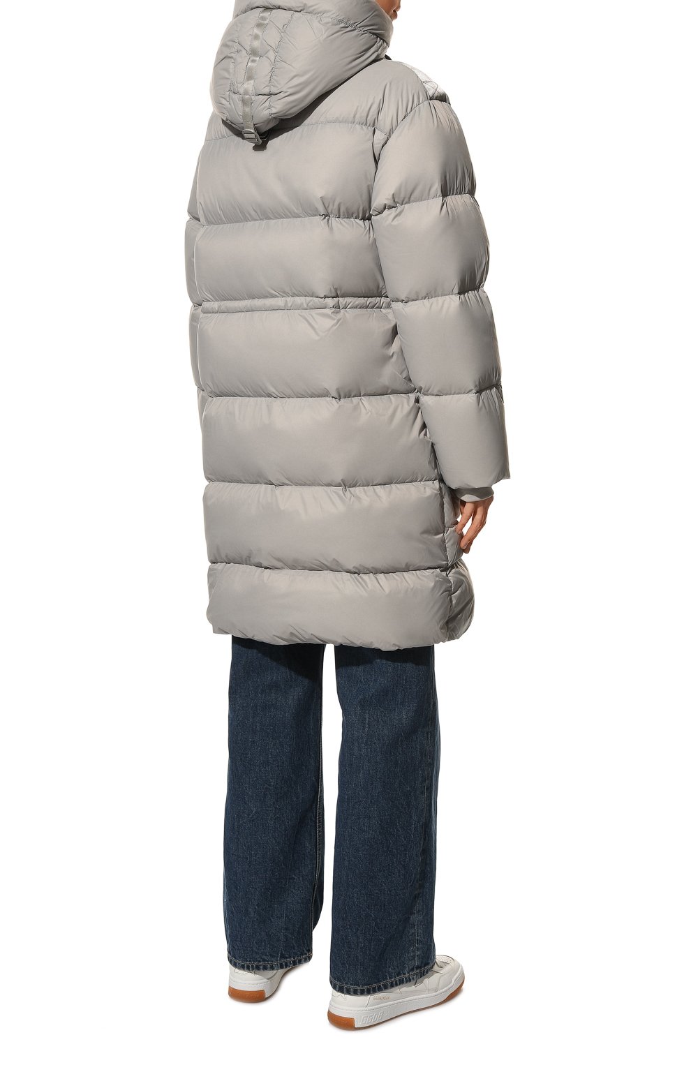 Пуховик PARAJUMPERS серого цвета по цене 134000 руб., арт. 222M-PW PUF PP32/EIRA, фото 4 Пуховик PARAJUMPERS, арт. 222M-PW PUF PP32/EIRA, фото 4
