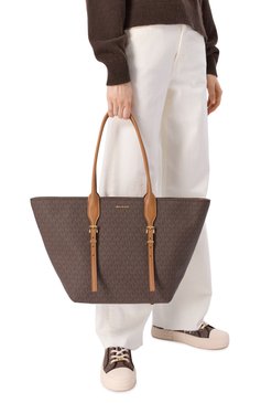 Женская сумка-тоут moore MICHAEL MICHAEL KORS коричневого цвета, арт. 30R5G90T7B | Фото 2 (Материал сплава: Проставлено; Драгоценные камни: Проставлено; Размер: large; Материал: Экокожа, Канва)