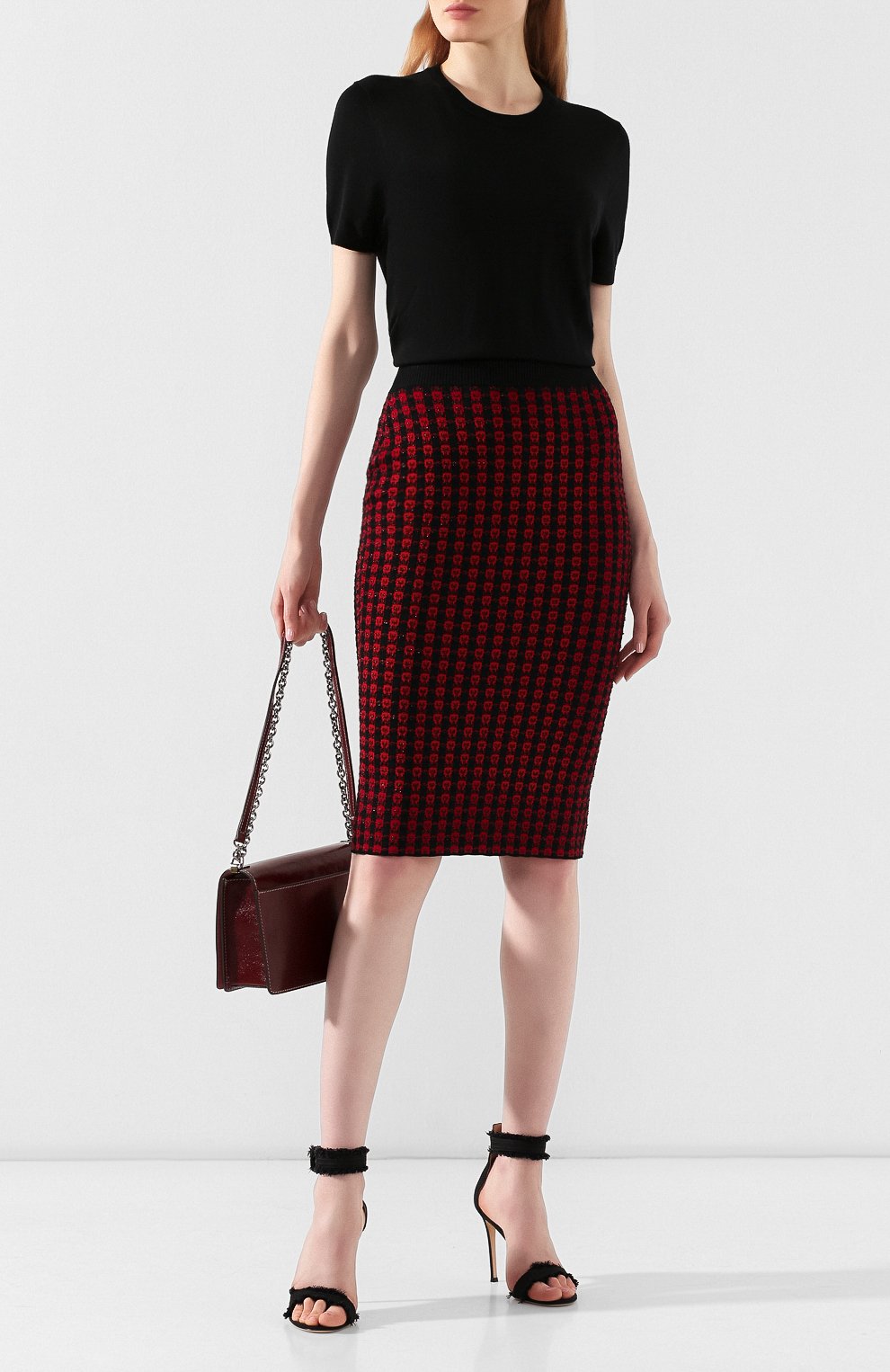 Юбка из вискозы REDVALENTINO черного цвета по цене 29950 руб., арт. SR3KGA03/4GL, фото 2 Юбка из вискозы REDVALENTINO, арт. SR3KGA03/4GL, фото 2
