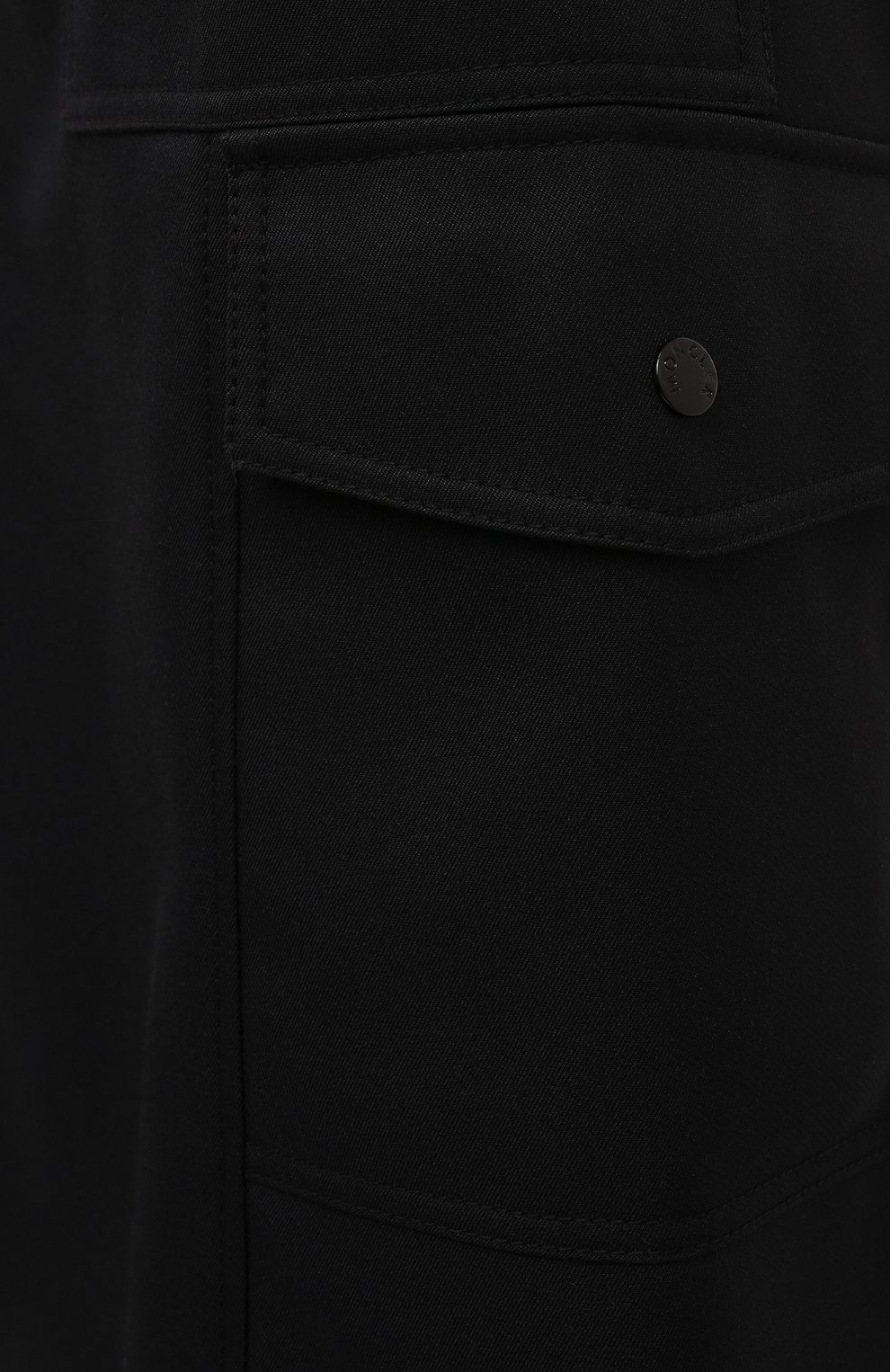 Юбка MONCLER черного цвета по цене 32100 руб., арт. G2-093-2D000-04-54AWE, фото 5 Юбка MONCLER, арт. G2-093-2D000-04-54AWE, фото 5