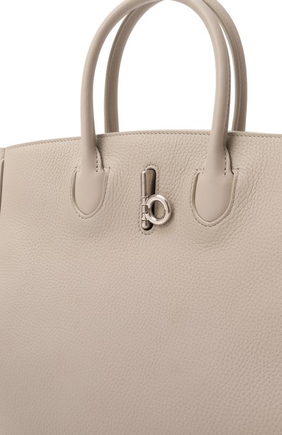 Сумка rocking horse small BURBERRY серого цвета по цене 355000 руб., арт. 8103950, фото 3 Сумка rocking horse small BURBERRY, арт. 8103950, фото 3