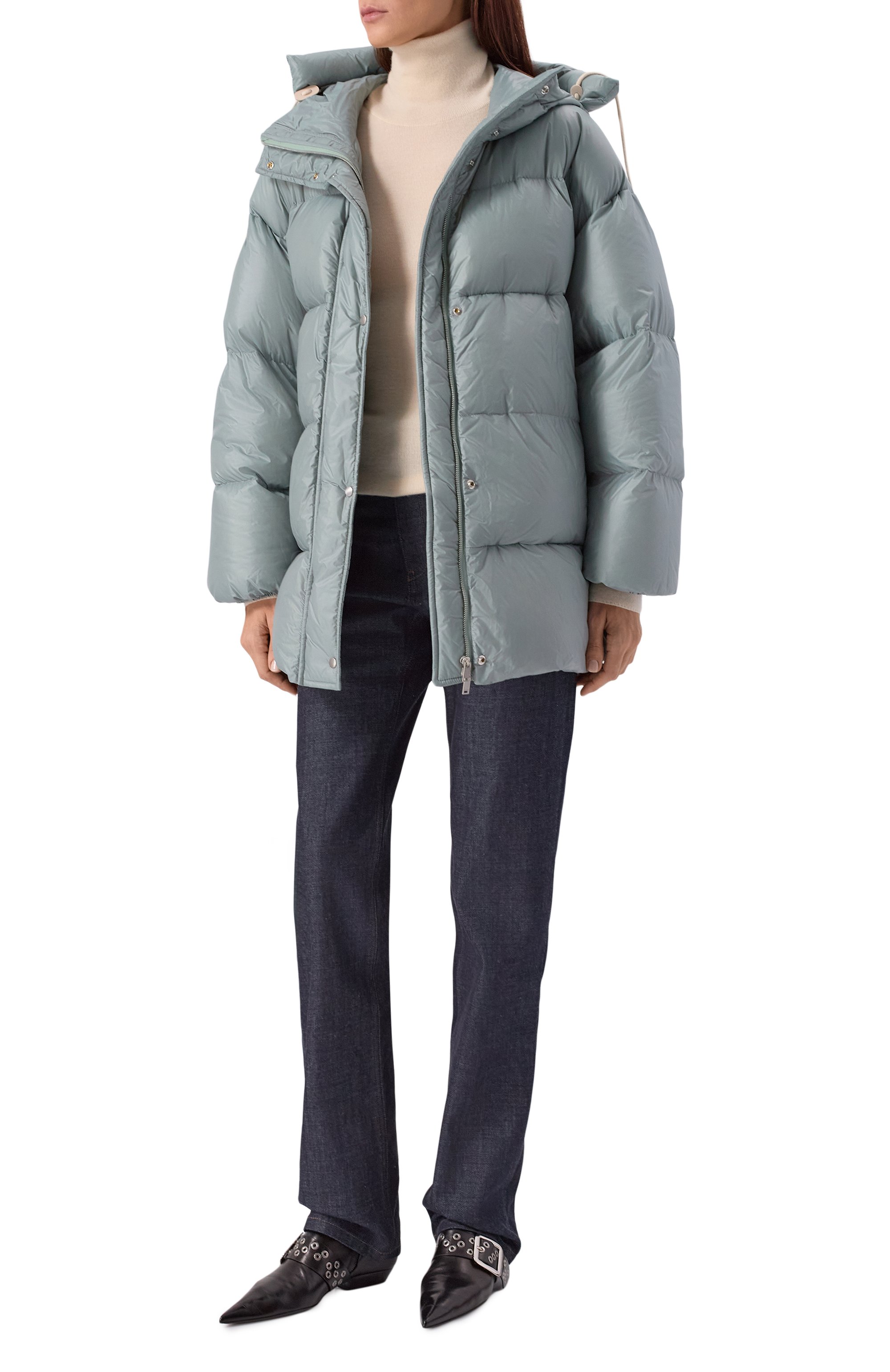 Пуховик JIL SANDER голубого цвета по цене 393000 руб., арт. J40AF0183/J70007, фото 2 Пуховик JIL SANDER, арт. J40AF0183/J70007, фото 2