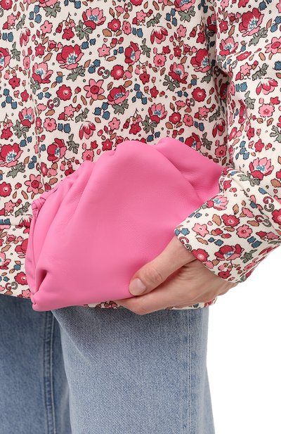 Клатч pouch mini BOTTEGA VENETA розового цвета по цене 117500 руб., арт. 585852/VCP40, фото 5 Клатч pouch mini BOTTEGA VENETA, арт. 585852/VCP40, фото 5