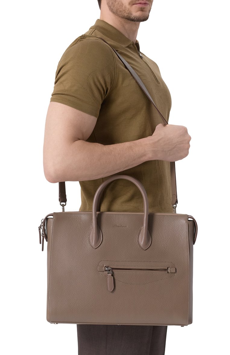 Мужская портфель SANTONI бежевого цвета, арт. UFBGA2715EN-AVGP | Фото 2 (Размер: large; Драгоценные камни: Проставлено; Материал сплава: Проставлено; Ремень/цепочка: На ремешке; Материал: Натуральная кожа; Сумки-технические: Портфели)
