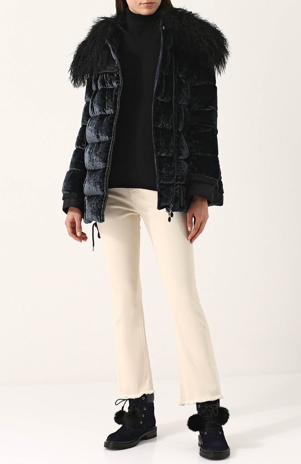 Стеганый бархатный пуховик с косой молнией MONCLER, арт. C2-093-46322-20-549K1, фото 2