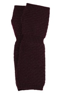 Темно-бордовый