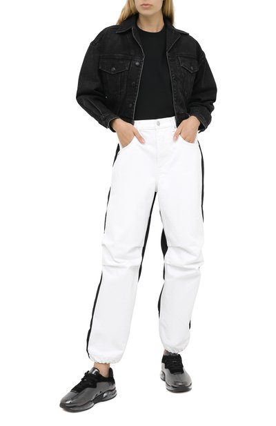 Джинсы ALEXANDER WANG белого цвета по цене 48100 руб., арт. 4DC2204791, фото 2 Джинсы ALEXANDER WANG, арт. 4DC2204791, фото 2