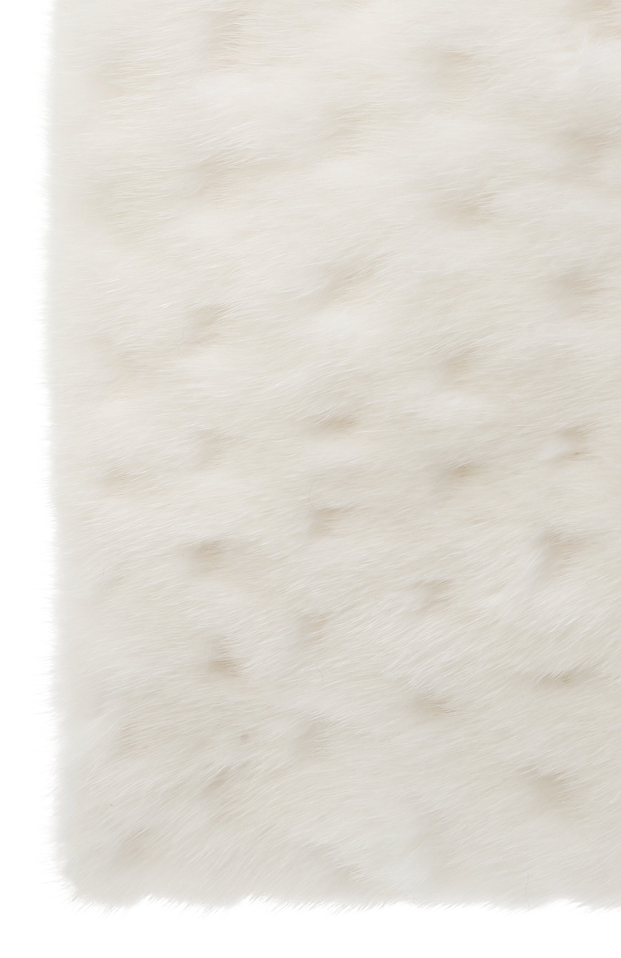 Меховая шапка из норки VICTORIA KUSENKOVA молочного цвета по цене 78980 руб., арт. 071700001675, фото 3 Меховая шапка из норки VICTORIA KUSENKOVA, арт. 071700001675, фото 3