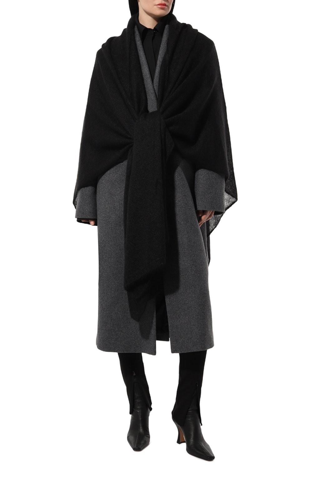 Шерстяная накидка FREEAGE черного цвета по цене 35000 руб., арт. W22.SC003.5080.900, фото 3 Шерстяная накидка FREEAGE, арт. W22.SC003.5080.900, фото 3