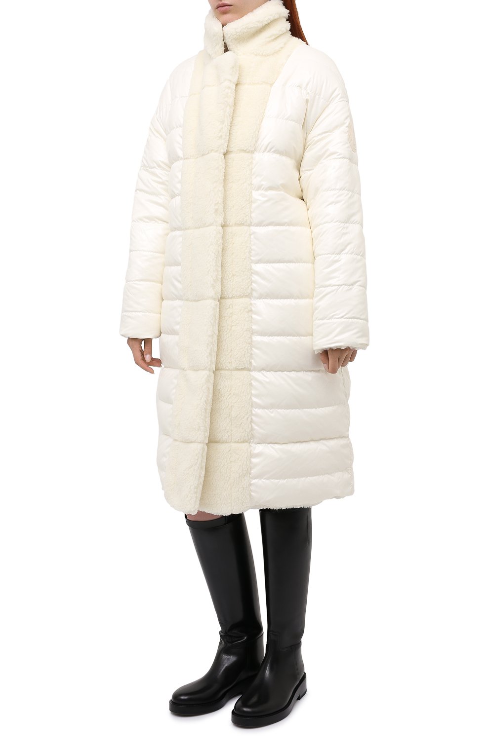 Двустороннее пальто MONCLER белого цвета по цене 128000 руб., арт. F2-093-1C519-70-C0525, фото 7 Двустороннее пальто MONCLER, арт. F2-093-1C519-70-C0525, фото 7