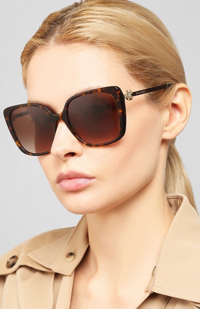 Солнцезащитные очки BVLGARI коричневого цвета по цене 34050 руб., арт. 8225B-504/13, фото 2 Солнцезащитные очки BVLGARI, арт. 8225B-504/13, фото 2