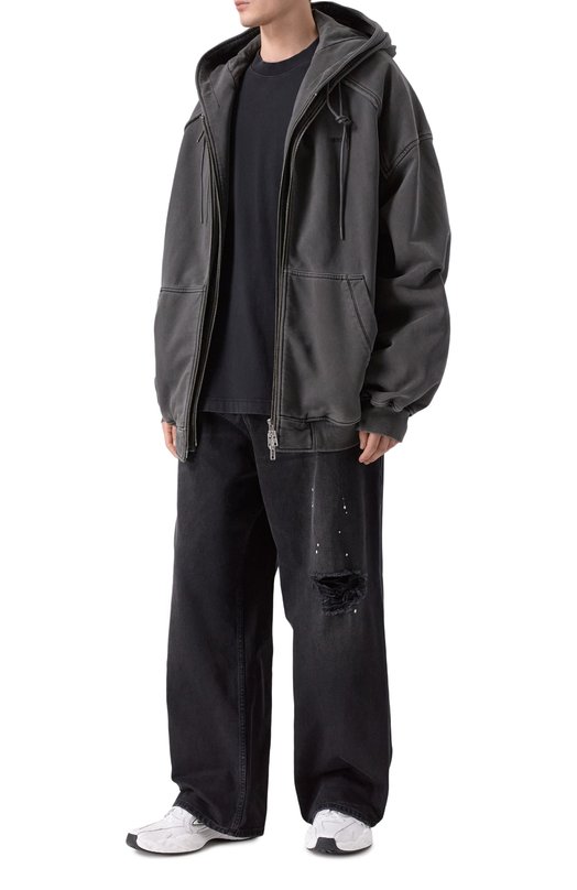 Хлопковая футболка VETEMENTS ME76TR138BW/1200 LIGHT JERSEY Чёрный  ME76TR138BW/1200 LIGHT JERSEY Фото 2