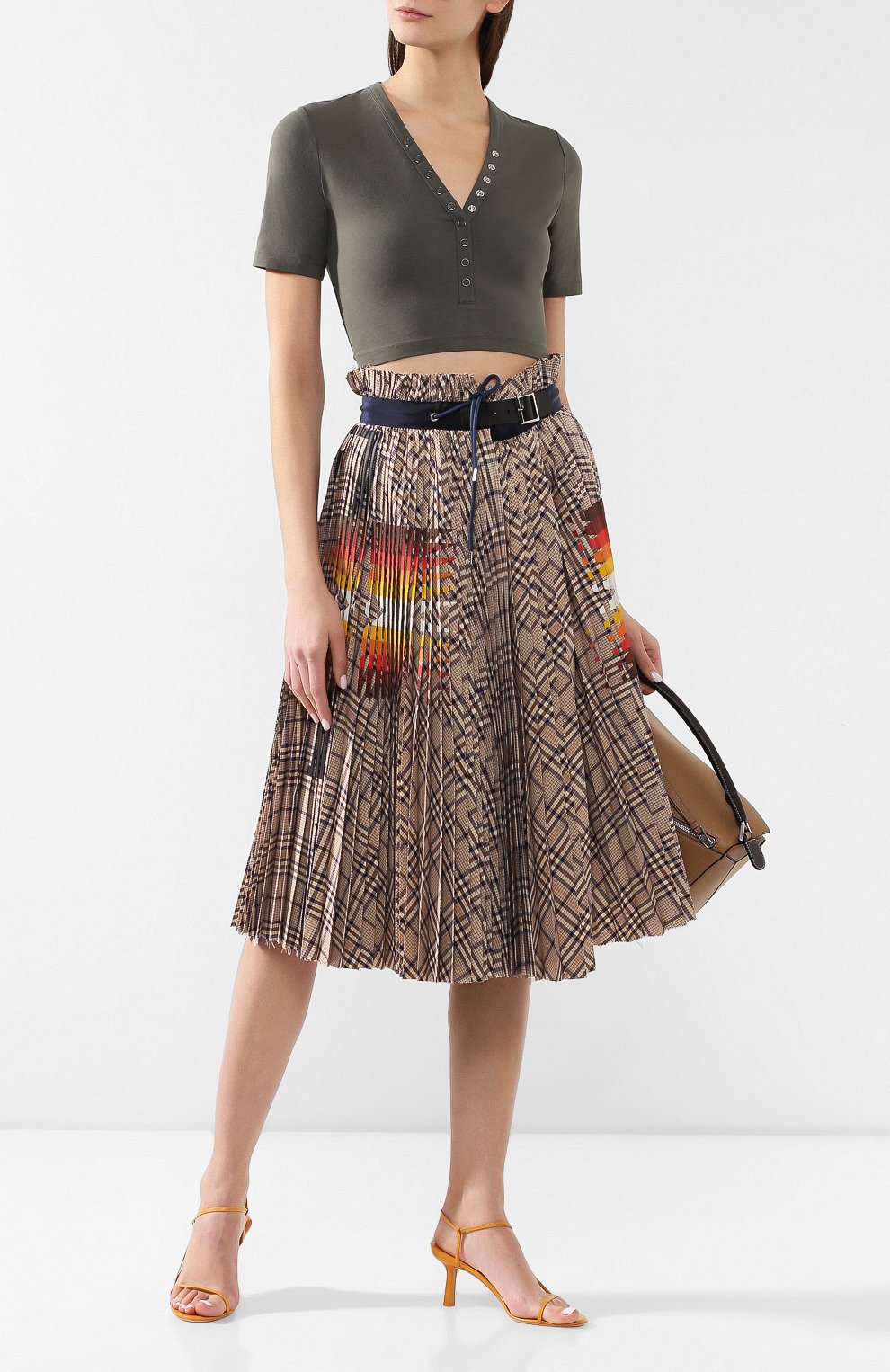 Хлопковый топ ALEXANDERWANG.T хаки цвета по цене 15750 руб., арт. 4C191098, фото 2 Хлопковый топ ALEXANDERWANG.T, арт. 4C191098, фото 2