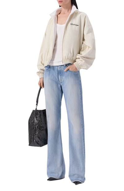 Двусторонняя куртка BALENCIAGA кремового цвета по цене 332000 руб., арт. 857746/TT004, фото 2 Двусторонняя куртка BALENCIAGA, арт. 857746/TT004, фото 2