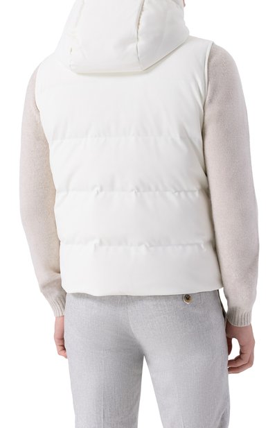 Пуховый жилет MONTECORE белого цвета по цене 96650 руб., арт. F09MUWX582A/185, фото 4 Пуховый жилет MONTECORE, арт. F09MUWX582A/185, фото 4