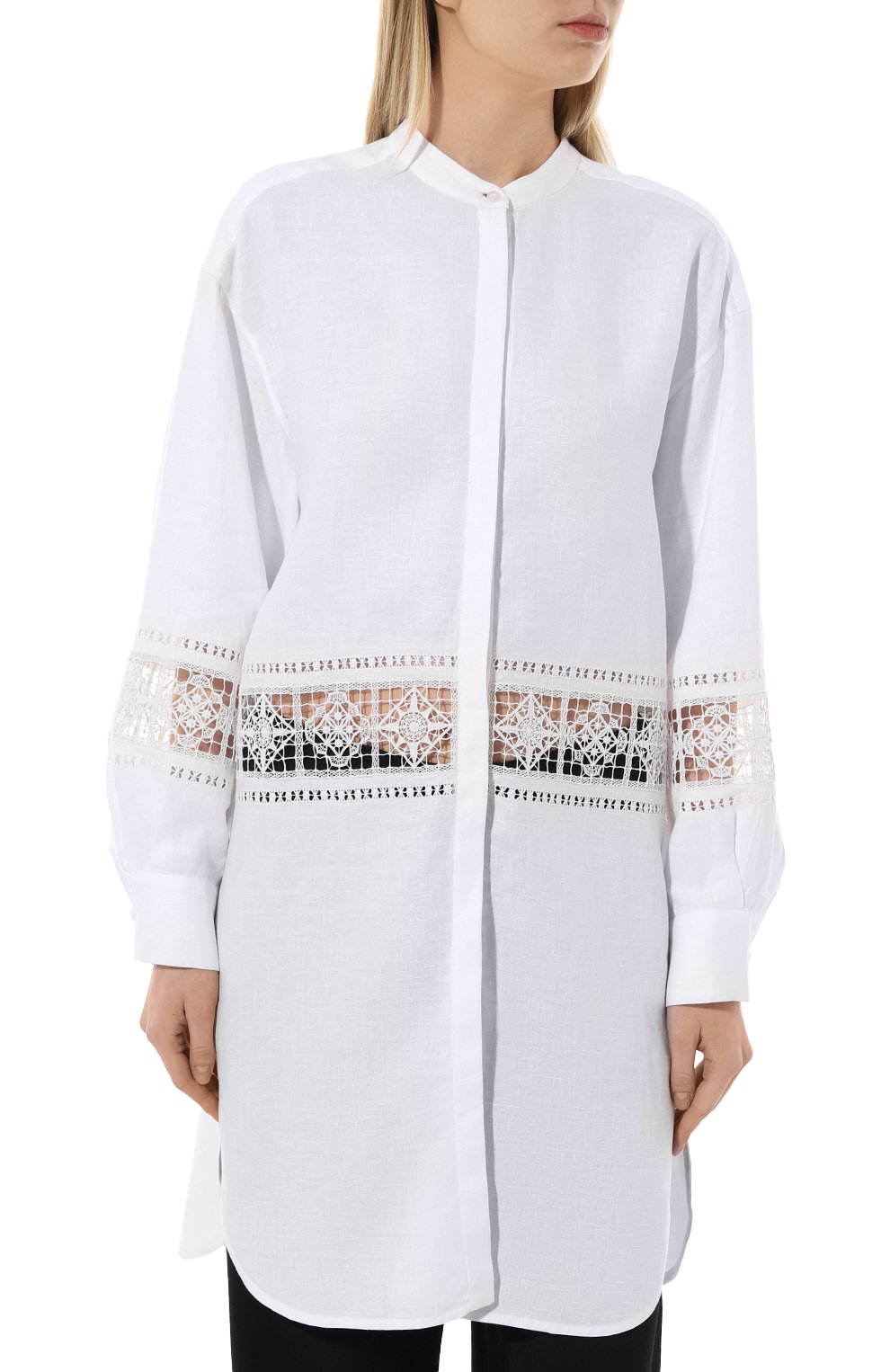 Льняная блузка ALEXANDRA GEORGIEVA BY KRESTETSKAYA STROCHKA белого цвета по цене 120000 руб., арт. L2-006b23, фото 3 Льняная блузка ALEXANDRA GEORGIEVA BY KRESTETSKAYA STROCHKA, арт. L2-006b23, фото 3
