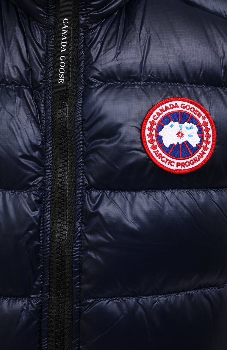 Мужской пуховый жилет crofton CANADA GOOSE темно-синего цвета, арт. 2229M | Фото 5 (Материал внешний: Синтетический материал; Длина (верхняя одежда): Короткие; Материал подклада: Синтетический материал; Материал утеплителя: Пух и перо; Стили: Спорт-шик; Кросс-КТ: Куртка, Пуховик; Материал сплава: Проставлено; Драгоценные камни: Проставлено; Мужское Кросс-КТ: жилеты-объемные)