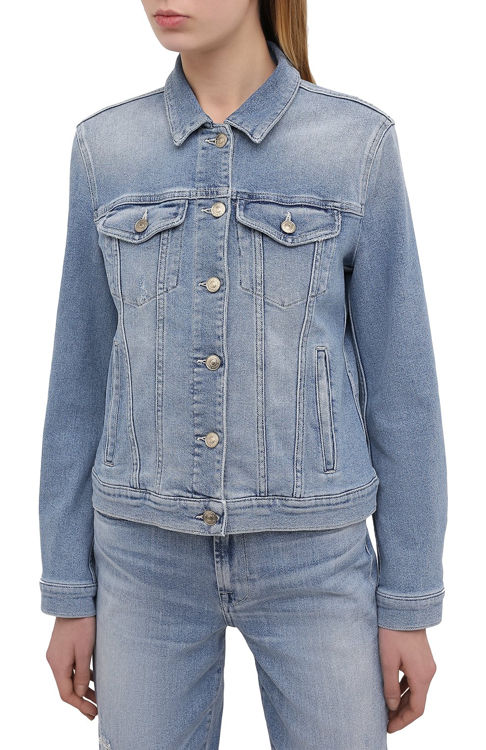 Джинсовая куртка 7 FOR ALL MANKIND голубого цвета по цене 26250 руб., арт. JSCM1200LS, фото 3 Джинсовая куртка 7 FOR ALL MANKIND, арт. JSCM1200LS, фото 3