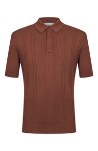 Коричневый