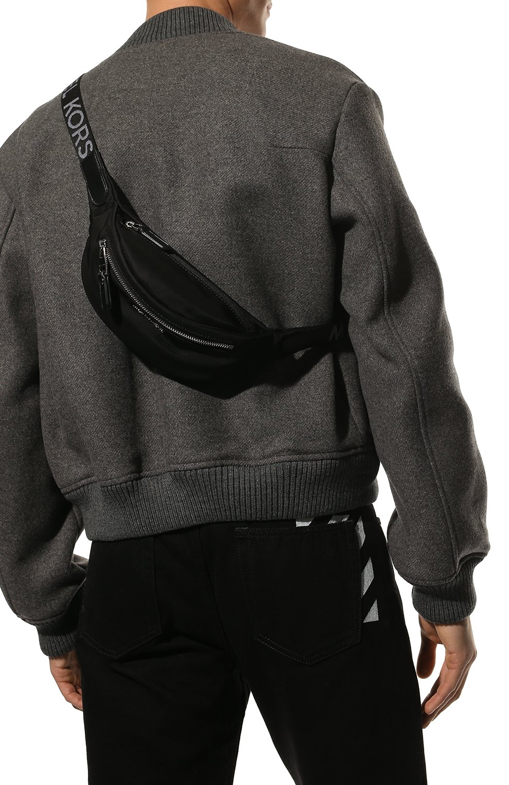 Поясная сумка hudson MICHAEL MICHAEL KORS черного цвета по цене 14500 руб., арт. 33F0LHSC2C, фото 2 Поясная сумка hudson MICHAEL MICHAEL KORS, арт. 33F0LHSC2C, фото 2