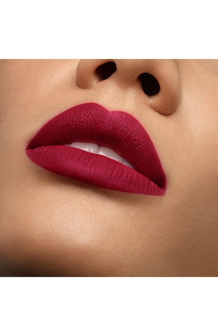 Матовая помада для губ rouge louboutin velvet matte, оттенок jackie's wine CHRISTIAN LOUBOUTIN  цвета, арт. 8435415068789 | Фото 6 (Финишное покрытие: Матовый; Региональные ограничения белый список (Axapta Mercury): Не проставлено)