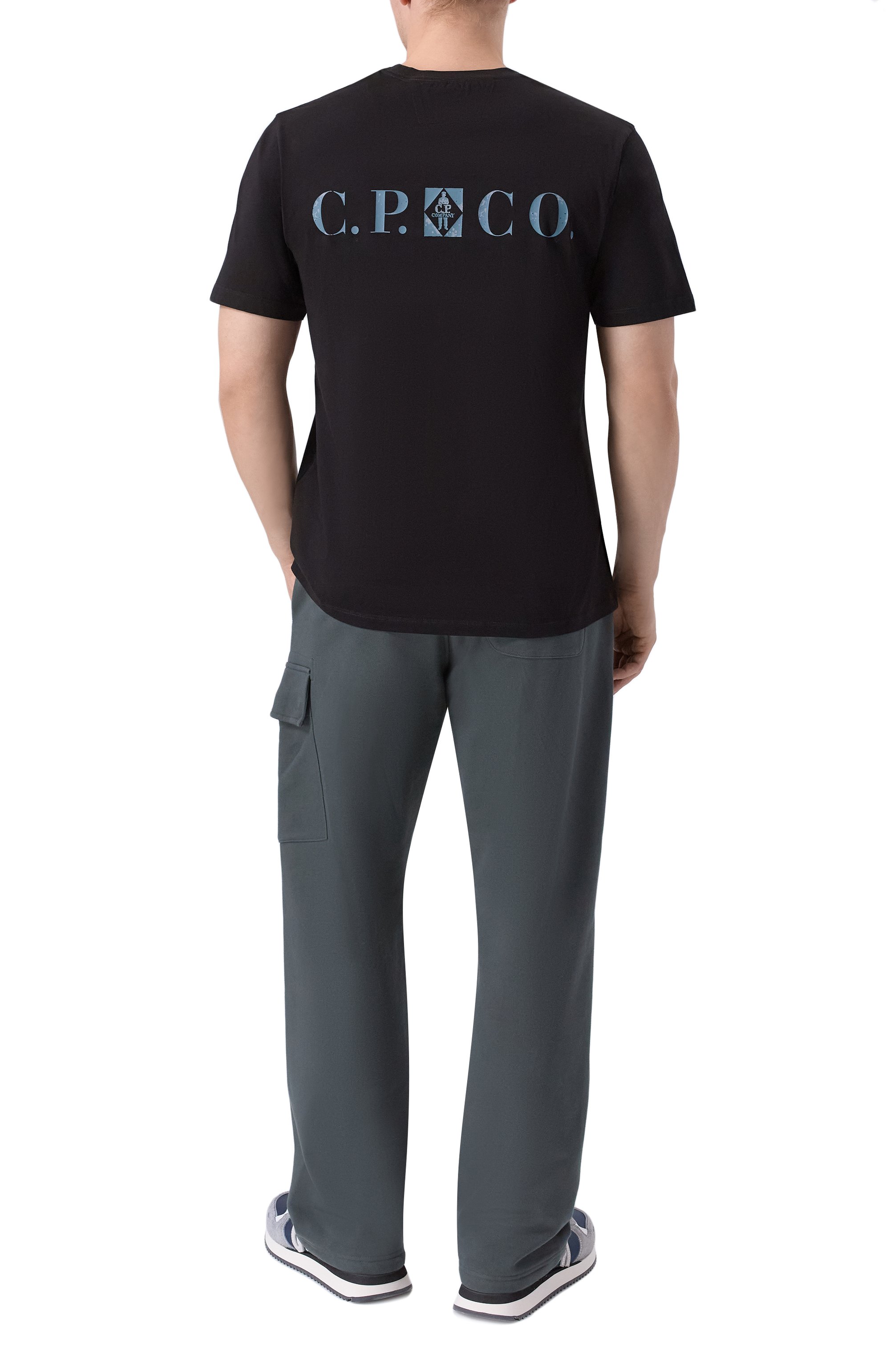 Хлопковая футболка C.P. COMPANY черного цвета по цене 15050 руб., арт. 19CMTS104A005100W, фото 2 Хлопковая футболка C.P. COMPANY, арт. 19CMTS104A005100W, фото 2