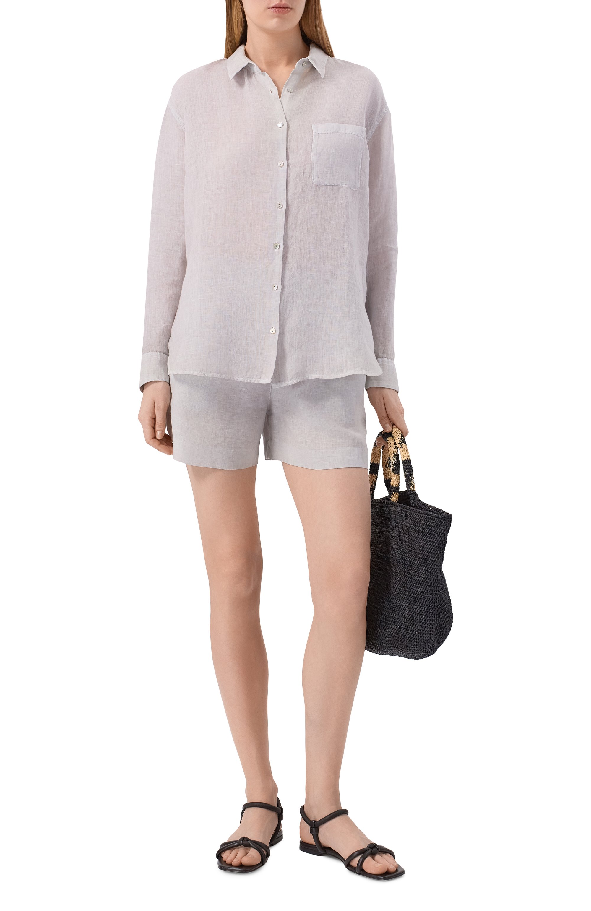 Льняные шорты 120% LINO светло-серого цвета по цене 28950 руб., арт. 33ALIW29BR/000F753_001, фото 2 Льняные шорты 120% LINO, арт. 33ALIW29BR/000F753_001, фото 2