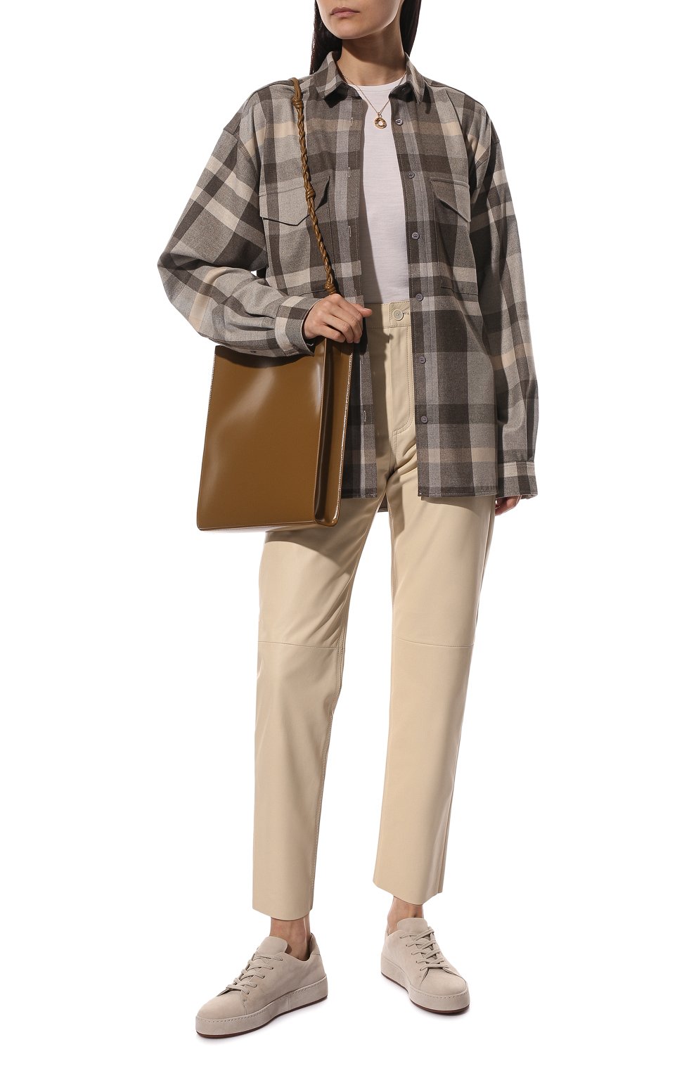 Рубашка TOTEME бежевого цвета по цене 45400 руб., арт. 221-729-712, фото 2 Рубашка TOTEME, арт. 221-729-712, фото 2