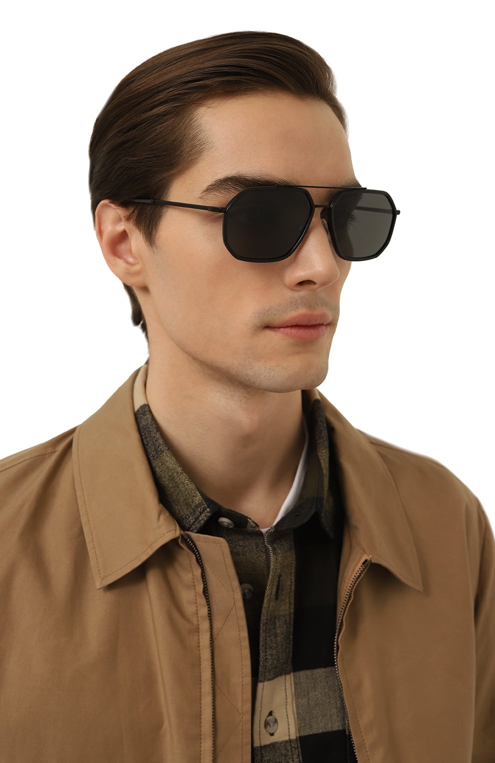 Солнцезащитные очки DOLCE & GABBANA черного цвета по цене 42650 руб., арт. 2285-110687, фото 2 Солнцезащитные очки DOLCE & GABBANA, арт. 2285-110687, фото 2